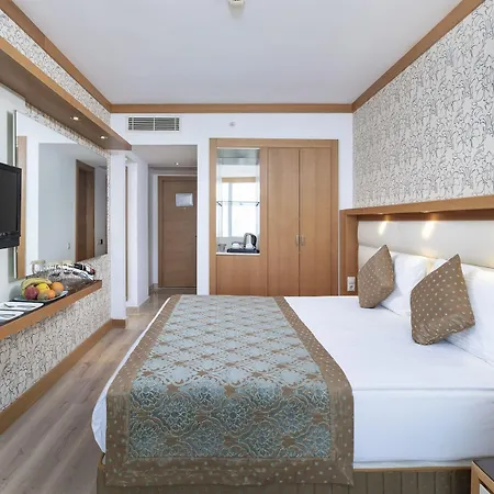 Oz & Adult Only 16 5* Antalya