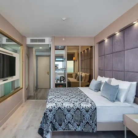 Oz & Adult Only 16 Hotel Antalya