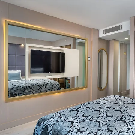Oz & Adult Only 16 5* Antalya