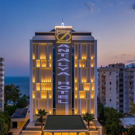 Oz & Adult Only 16 Hotel 5*