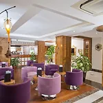 & (adults Only) Otel 5*