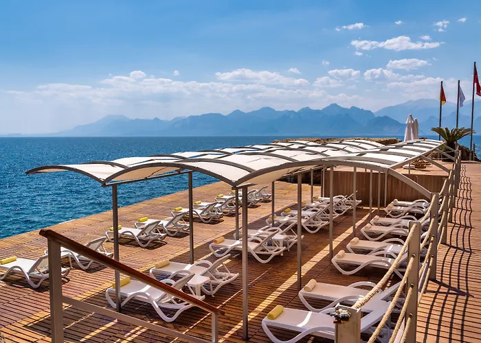 فندق & (adults Only) 5*